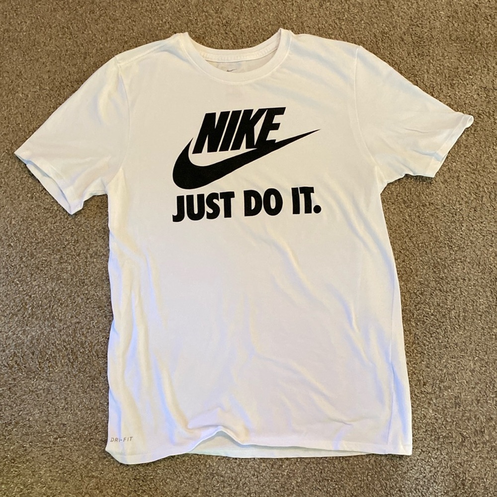 Nike Tee